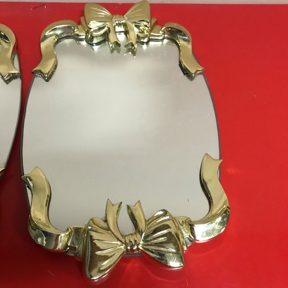 1980's Vintage Vanity Oval Mirror Tray With Gold Bow Handles - Picture 4 of 5